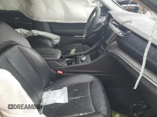 2023 Jeep Grand Cherokee Limited z VIN 1C4RJKBG4P8843060, wystawiony jako Copart lot #55477985 z przebiegiem Nie podano mil oraz Nie do naprawy • Non repairable. Historia ofert i sprzedaży dostępna na DreamBid. Obrazek 7.