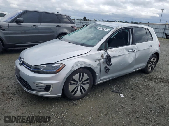 2019 Volkswagen Golf SEL Premium с VIN WVWPR7AU9KW910602, выставлен на аукционе Copart как лот 49092265 с пробегом 73 897 миль миль и Списание • Salvage title. История ставок и продаж доступна на DreamBid. Изображение 1.