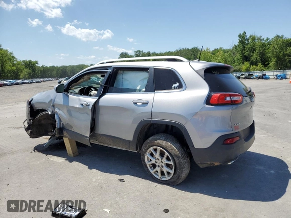 2016 Jeep Cherokee Latitude с VIN 1C4PJMCS4GW252227, выставлен на аукционе Copart как лот 62210565 с пробегом Не указан миль и Списание • Salvage title. История ставок и продаж доступна на DreamBid. Изображение 2.