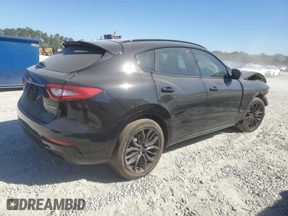 2018 Maserati Levante S GranSport z VIN ZN661YUS6JX297381, wystawiony jako Copart lot #75981804 z przebiegiem Nie podano mil oraz Szkoda całkowita • Salvage title. Historia ofert i sprzedaży dostępna na DreamBid. Obrazek 3.