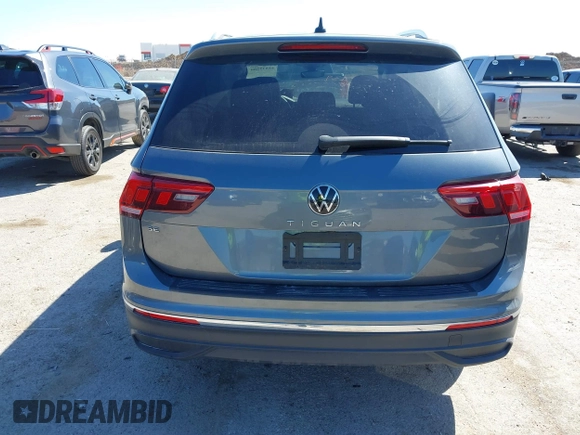 2023 Volkswagen Tiguan SE with VIN 3VV3B7AX5PM142378, listed as a IAAI auction lot 41835204 with 13,670 mi miles and . Bid and sale history available at DreamBid. Image 16.