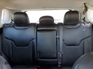 2020 Jeep Compass High Altitude с VIN 3C4NJDCB7LT233906, выставлен на аукционе Copart как лот 52922995 с пробегом 39 980 миль миль и Списание • Salvage title. История ставок и продаж доступна на DreamBid. Изображение 10.