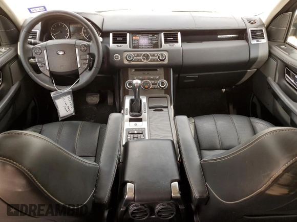 2013 Land Rover Range Rover Sport HSE Lux z VIN SALSK2D47DA800573, wystawiony jako Copart lot #57288585 z przebiegiem 115 126 mil mil oraz Szkoda całkowita • Salvage title. Historia ofert i sprzedaży dostępna na DreamBid. Obrazek 8.
