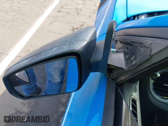 2011 Ford Mustang V6 with VIN 1ZVBP8EM9B5120722, listed as a IAAI auction lot 41762103 with 203,483 mi miles and . Bid and sale history available at DreamBid. Image 17.