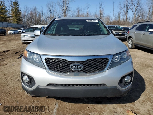 2013 Kia Sorento EX with VIN 5XYKU4A68DG347146, listed as a Copart auction lot 48263405 with 129,198 mi miles and Clean Title. Bid and sale history available at DreamBid. Image 5.