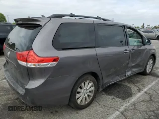 2014 Toyota Sienna Limited с VIN 5TDDK3DC6ES084587, выставлен на аукционе Copart как лот 62018095 с пробегом 152 124 миль миль и Списание • Salvage title. История ставок и продаж доступна на DreamBid. Изображение 3.