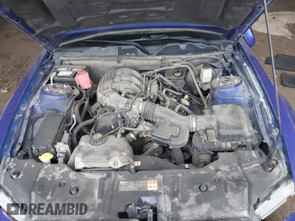 2013 Ford Mustang V6 with VIN 1ZVBP8AM2D5262273, listed as a IAAI auction lot 42411691 with 163,552 mi miles and . Bid and sale history available at DreamBid. Image 10.