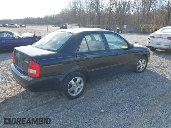 2002 Mazda Protege DX with VIN JM1BJ225620493468, listed as a IAAI auction lot 41367071 with 139,976 mi miles and . Bid and sale history available at DreamBid. Image 4.