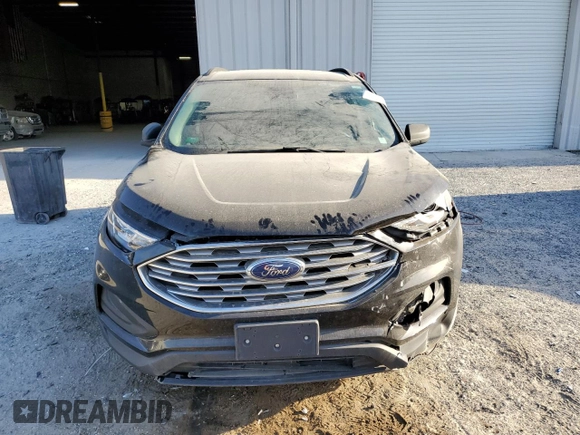 2020 Ford Edge SE z VIN 2FMPK3G91LBA42481, wystawiony jako Copart lot #50135885 z przebiegiem 104 656 mil mil oraz Nie do naprawy • Non repairable. Historia ofert i sprzedaży dostępna na DreamBid. Obrazek 5.