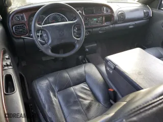 1999 Dodge Ram 1500 with VIN 3B7HF13Z7XM530362, listed as a Copart auction lot 83762804 with 200,049 mi miles and Salvage Title. Bid and sale history available at carsss.com. Image 8.