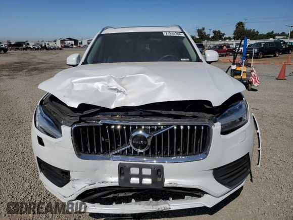 2020 Volvo XC90 Momentum with VIN YV4A221K1L1568151, listed as a Copart auction lot 74944304 with 41,233 mi miles and Salvage Title. Bid and sale history available at DreamBid. Image 5.