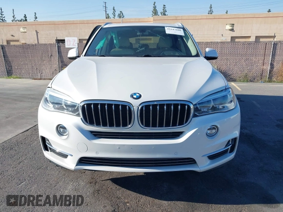 2014 BMW X5 sDrive35i with VIN 5UXKR2C54E0C01376, listed as a IAAI auction lot 41647680 with 50,941 mi miles. Bid and sale history available at carsss.com. Image 12.