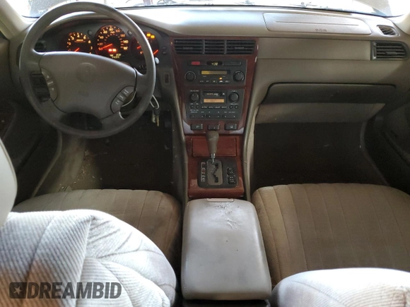 2002 Acura RL z VIN JH4KA96522C015919, wystawiony jako Copart lot #43828005 z przebiegiem 242 344 mil mil oraz Szkoda całkowita • Salvage title. Historia ofert i sprzedaży dostępna na DreamBid. Obrazek 8.