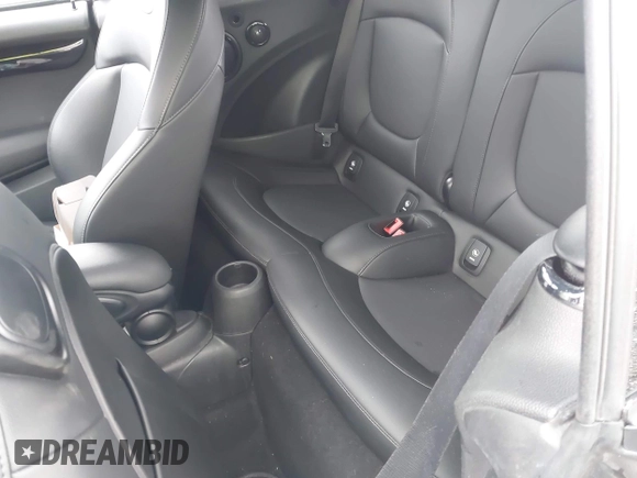 2019 MINI Convertible Cooper S с VIN WMWWG9C51K3E39565, выставлен на аукционе IAAI как лот 42125546 с пробегом 58 634 миль миль и . История ставок и продаж доступна на DreamBid. Изображение 8.