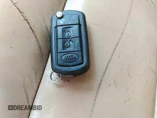 2007 Land Rover Range Rover Sport HSE с VIN SALSK25437A106790, выставлен на аукционе IAAI как лот 42560218 с пробегом 214 365 миль миль и . История ставок и продаж доступна на DreamBid. Изображение 11.