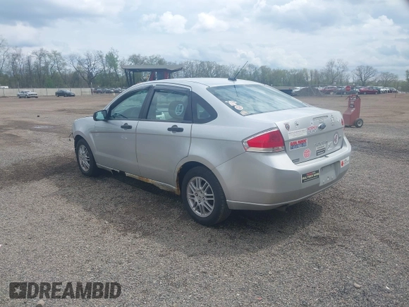 2010 Ford Focus SE with VIN 1FAHP3FN3AW143922, listed as a IAAI auction lot 42128921 with 162,628 mi miles. Bid and sale history available at carsss.com. Image 3.