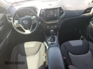 2017 Jeep Cherokee Sport с VIN 1C4PJLAB0HD231014, выставлен на аукционе Copart как лот 61759065 с пробегом 174 275 миль миль и Списание • Salvage title. История ставок и продаж доступна на DreamBid. Изображение 8.