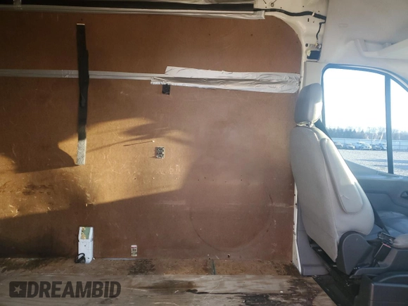 2016 Ford Transit Cargo with VIN 1FTYR3XM9GKA13783, listed as a Copart auction lot 85702484 with Not Provided miles and Salvage Title. Bid and sale history available at DreamBid. Image 11.