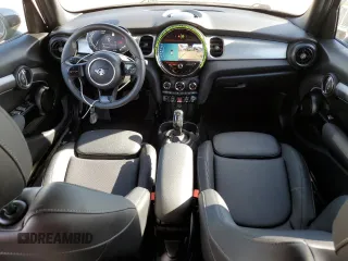 2023 MINI Hardtop 4 Door Cooper S with VIN WMW53DK06P2S83548, listed as a Copart auction lot 45999985 with 31,697 mi miles and Salvage title. Bid and sale history available at DreamBid. Image 8.