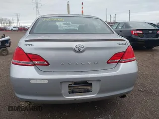 2006 Toyota Avalon XL with VIN 4T1BK36B56U122203, listed as a IAAI auction lot 41909081 with 227,587 mi miles and . Bid and sale history available at carsss.com. Image 16.