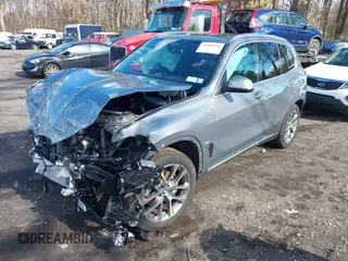 2025 BMW X5 xDrive40i with VIN 5UX23EU09S9W38011, listed as a IAAI auction lot 41600926 with 9 mi miles. Bid and sale history available at carsss.com. Image 17.