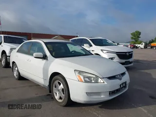 2004 Honda Accord LX with VIN 3HGCM56384G708919, listed as a IAAI auction lot 42702500 with 177,079 mi miles and . Bid and sale history available at DreamBid. Image 1.