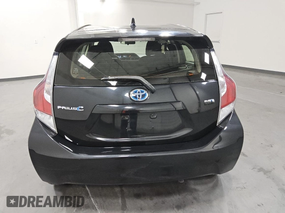2016 Toyota Prius One z VIN JTDKDTB35G1125022, wystawiony jako Copart lot #53559105 z przebiegiem 65 001 mil mil oraz Czysty tytuł • Clean title. Historia ofert i sprzedaży dostępna na DreamBid. Obrazek 6.
