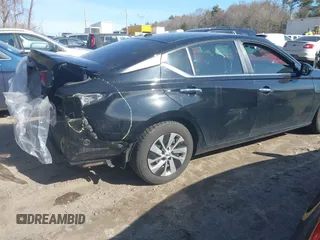 2020 Nissan Altima 2.5 S with VIN 1N4BL4BV1LC205710, listed as a IAAI auction lot 41752916 with 76,796 mi miles and . Bid and sale history available at carsss.com. Image 4.