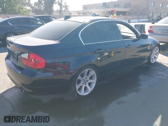 2007 BMW 3 Series 335i with VIN WBAVB73597KY60121, listed as a IAAI auction lot 42283030 with 143,631 mi miles and . Bid and sale history available at DreamBid. Image 4.