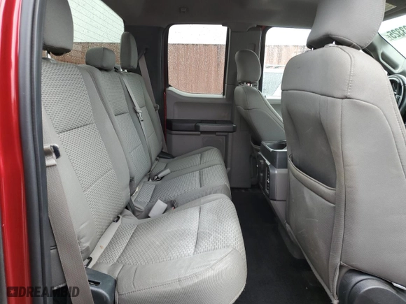 2015 Ford F-150 XLT with VIN 1FTFX1EF3FFB54698, listed as a Copart auction lot 88893325 with 253,449 mi miles and Salvage Title. Bid and sale history available at carsss.com. Image 10.