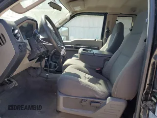 2009 Ford F-250 XL with VIN 1FTSX21Y29EA63847, listed as a Copart auction lot 67506704 with 99,969 mi miles and Salvage title. Bid and sale history available at DreamBid. Image 7.