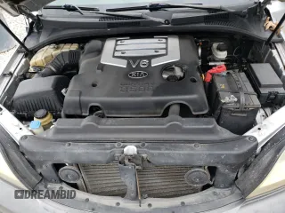 2005 Kia Sorento LX z VIN KNDJC733955455370, wystawiony jako Copart lot #47553645 z przebiegiem 195 471 mil mil oraz Szkoda całkowita • Salvage title. Historia ofert i sprzedaży dostępna na DreamBid. Obrazek 12.