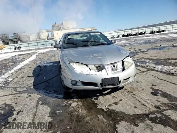 2005 Pontiac Sunfire z VIN 3G2JB12F05S150202, wystawiony jako Copart lot #46147735 z przebiegiem 271 092 mil mil oraz Szkoda całkowita • Salvage title. Historia ofert i sprzedaży dostępna na DreamBid. Obrazek 10.