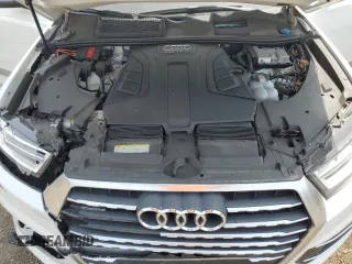 2018 Audi Q7 Premium Plus z VIN WA1LAAF76JD022822, wystawiony jako Copart lot #52515905 z przebiegiem 84 277 mil mil oraz Szkoda całkowita • Salvage title. Historia ofert i sprzedaży dostępna na DreamBid. Obrazek 12.