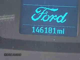 2016 Ford Transit XL z VIN 1FMZK1CMXGKA96199, wystawiony jako IAAI lot #42379883 z przebiegiem 146 181 mil mil oraz . Historia ofert i sprzedaży dostępna na DreamBid. Obrazek 15.
