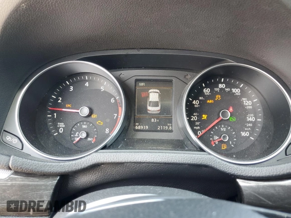 2017 Volkswagen Passat SE z VIN 1VWGT7A39HC003302, wystawiony jako Copart lot #59680985 z przebiegiem 68 919 mil mil oraz Szkoda całkowita • Salvage title. Historia ofert i sprzedaży dostępna na DreamBid. Obrazek 9.