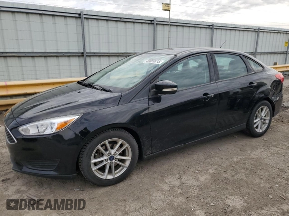 2016 Ford Focus SE z VIN 1FADP3F22GL237773, wystawiony jako Copart lot #49889515 z przebiegiem 131 073 mil mil oraz Szkoda całkowita • Salvage title. Historia ofert i sprzedaży dostępna na DreamBid. Obrazek 1.