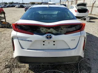 2021 Toyota Prius LE with VIN JTDKAMFPXM3193991, listed as a Copart auction lot 61435725 with 78,322 mi miles and Salvage title. Bid and sale history available at DreamBid. Image 6.