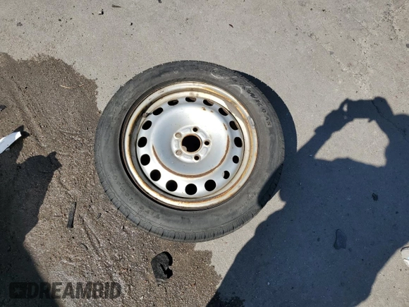 2014 Ford Transit Connect XL с VIN NM0LE6E74E1147928, выставлен на аукционе Copart как лот 65747554 с пробегом 187 058 миль миль и Списание • Salvage title. История ставок и продаж доступна на DreamBid. Изображение 13.