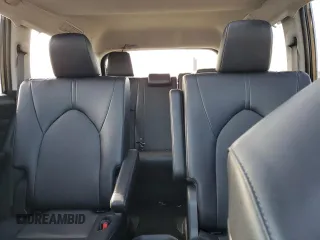 2024 Toyota Highlander XLE z VIN 5TDAAAA56RS006753, wystawiony jako Copart lot #43558345 z przebiegiem 86 961 mil mil oraz Szkoda całkowita • Salvage title. Historia ofert i sprzedaży dostępna na DreamBid. Obrazek 10.
