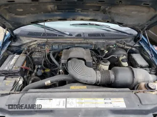 2000 Ford F-150 XL with VIN 1FTRX17W5YNA58235, listed as a Copart auction lot 84026504 with 0 mi miles and Salvage Title. Bid and sale history available at carsss.com. Image 11.