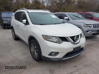 2015 Nissan Rogue SL with VIN 5N1AT2MT6FC761145, listed as a IAAI auction lot 41447918 with 97,021 mi miles. Bid and sale history available at carsss.com. Image 1.