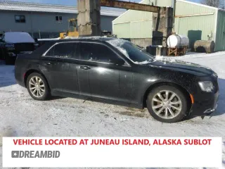 2015 Chrysler 300 Limited with VIN 2C3CCARG5FH831318, listed as a Copart auction lot 44466415 with 145,631 mi miles and Salvage Title. Bid and sale history available at carsss.com. Image 1.