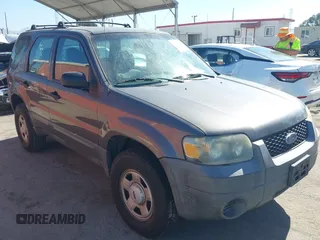 2005 Ford Escape XLS Value with VIN 1FMYU02Z25KA84168, listed as a IAAI auction lot 42690711 with 163,834 mi miles and . Bid and sale history available at DreamBid. Image 1.