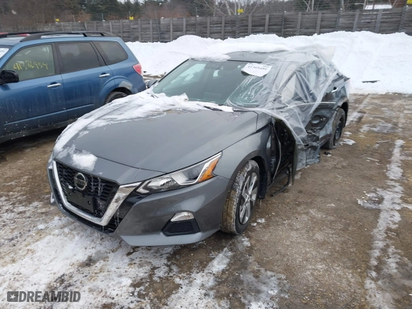 2020 Nissan Altima 2.5 S with VIN 1N4BL4BWXLN313482, listed as a IAAI auction lot 41369486 with 44,788 mi miles. Bid and sale history available at carsss.com. Image 16.