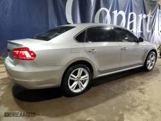 2014 Volkswagen Passat TDI SE w/Sunroof with VIN 1VWBN7A34EC001621, listed as a Copart auction lot 49226945 with 89,267 mi miles and Clean Title. Bid and sale history available at carsss.com. Image 3.