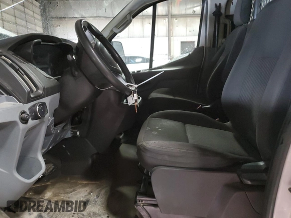 2018 Ford Transit z VIN 1FTYR1YM0JKA46536, wystawiony jako Copart lot #42117625 z przebiegiem 248 282 mil mil oraz Szkoda całkowita • Salvage title. Historia ofert i sprzedaży dostępna na DreamBid. Obrazek 7.
