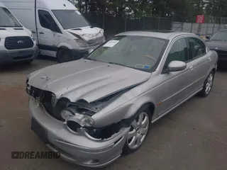 2004 Jaguar X-Type z VIN SAJEA51CX4WE01300, wystawiony jako IAAI lot #42514993 z przebiegiem 95 525 mil mil oraz . Historia ofert i sprzedaży dostępna na DreamBid. Obrazek 2.