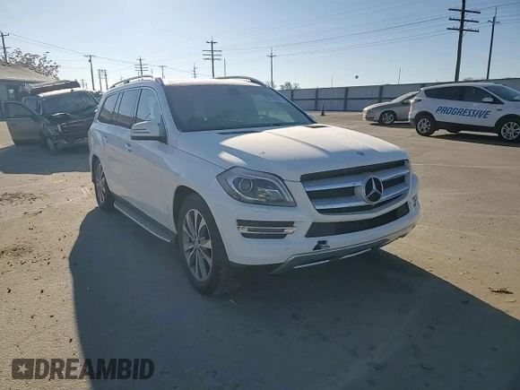 2015 Mercedes-Benz GL-Class GL 350 BlueTEC with VIN 4JGDF2EE1FA471296, listed as a Copart auction lot 88318265 with 126,393 mi miles and Salvage Title. Bid and sale history available at carsss.com. Image 11.