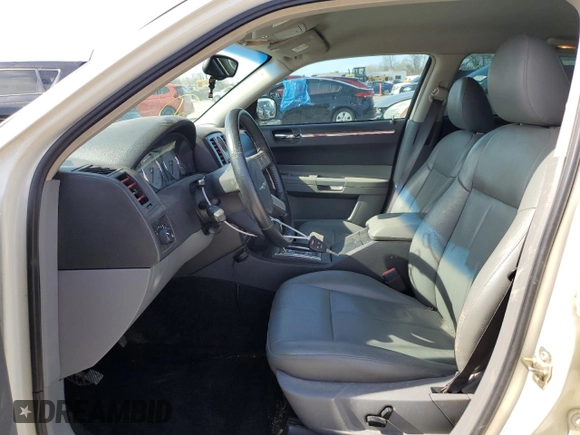 2005 Chrysler 300 with VIN 2C3JA53G65H525644, listed as a Copart auction lot 48789155 with 211,074 mi miles and Salvage Title. Bid and sale history available at carsss.com. Image 7.